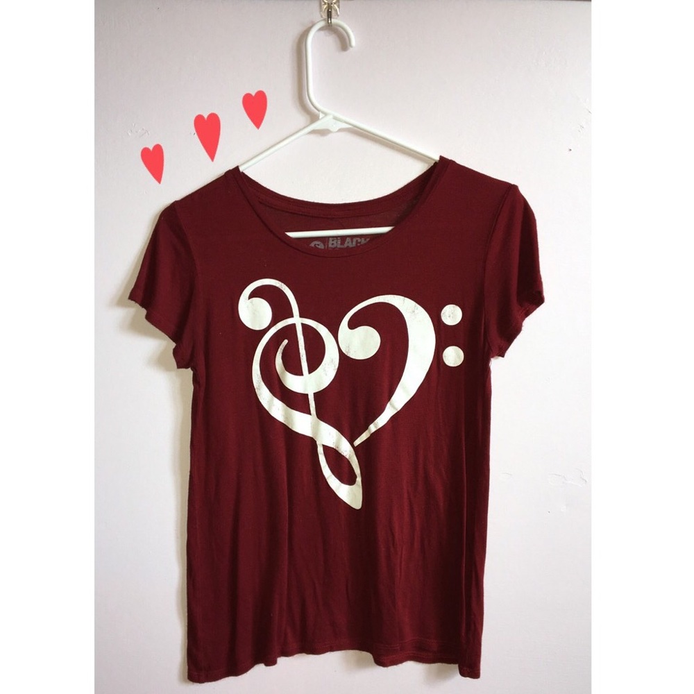 Hot Topic Music Note T-shirt